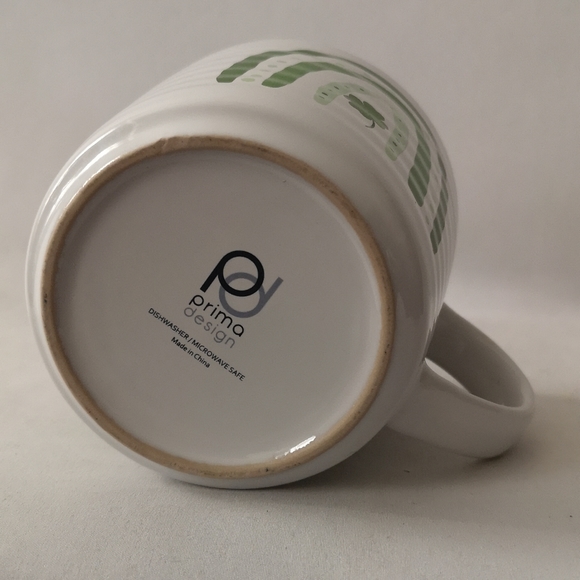 Large White Ceramic Irish Good Luck Clover Rainbow Coffee/Tea Mug, Prima Design - Picture 4 of 4